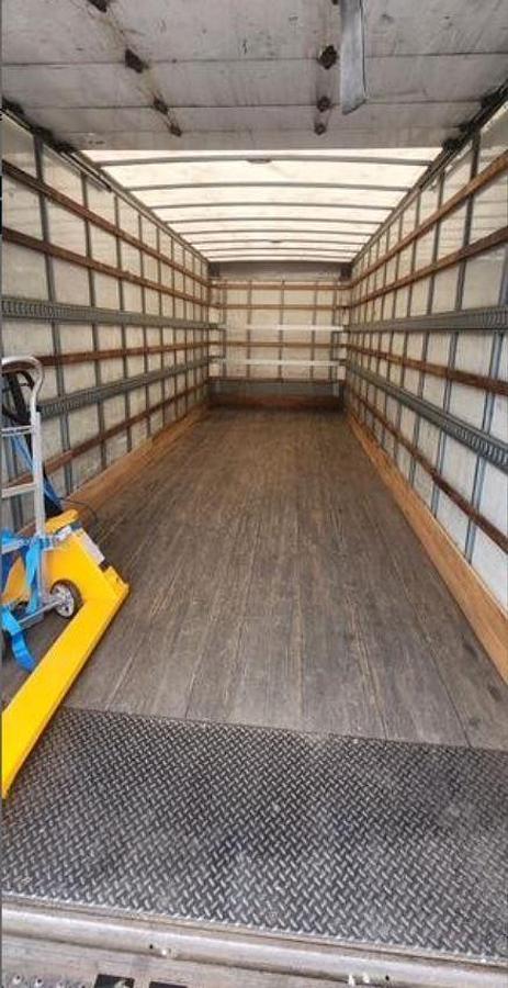 Used 2018 Hino 268 Box Truck