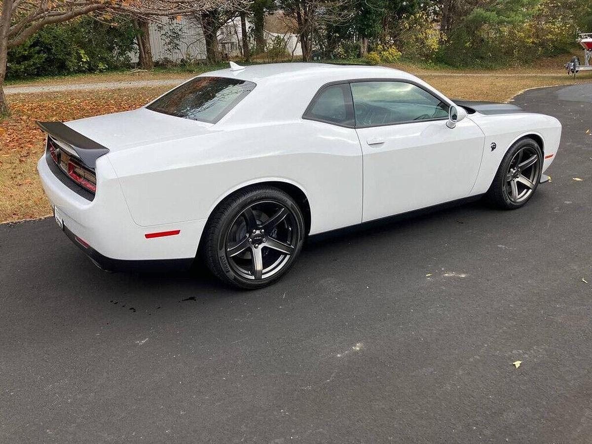 Used 2022 Dodge Challenger SRT Hellcat