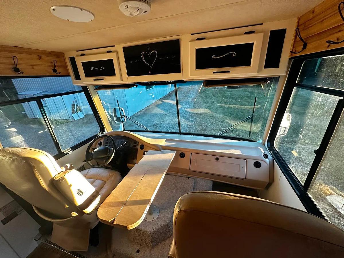 Used 2000 Newmar Dutch Star