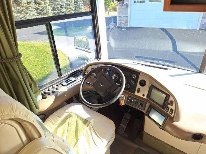 Used 2003 Fleetwood Excursion 39S