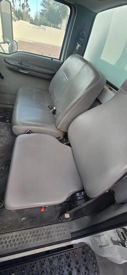 Used 2004 Ford F-650 Box Truck with Liftgate