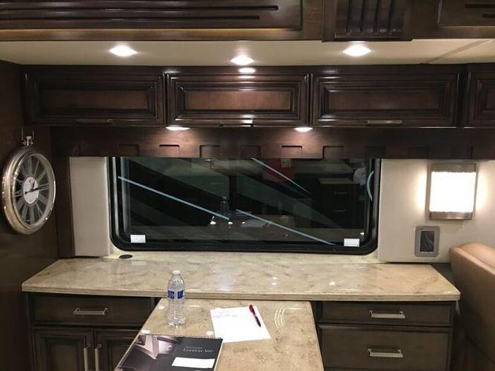 Used 2020 Newmar London Aire 4551