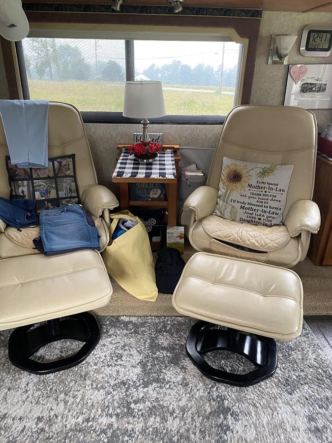 Used 2010 Winnebago Journey 40l