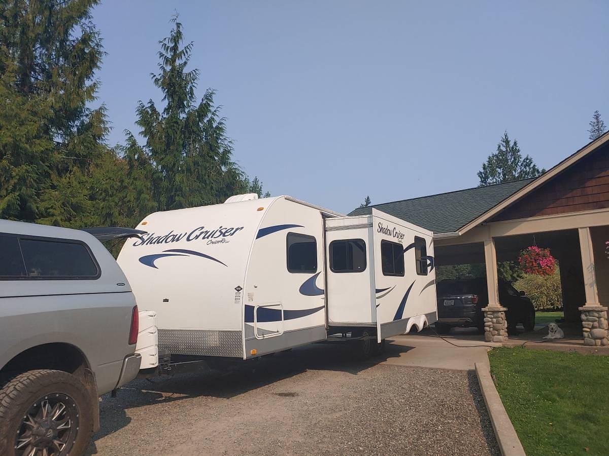 Used 2012 Cruiser RV Shadow Cruiser 260BHS Travel Trailer