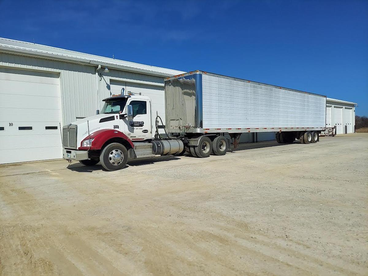 Used 2016 Kenworth T880 Day Cab