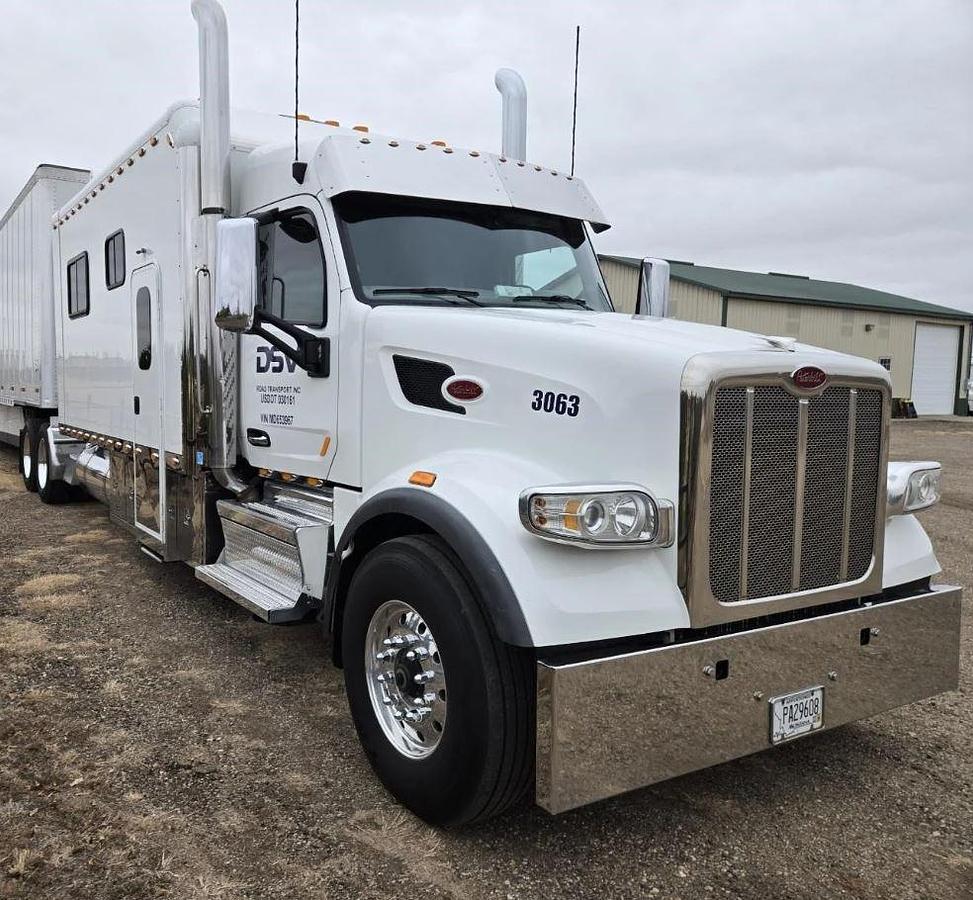 Used 2021 Peterbilt 567 Sleeper Truck