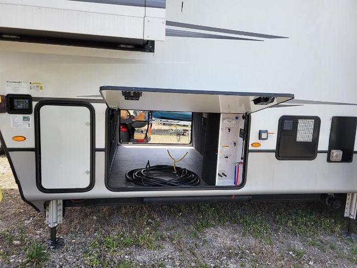 Used 2023 Keystone Montana 3123RL