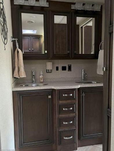 Used 2018 Newmar Bay Star 3414