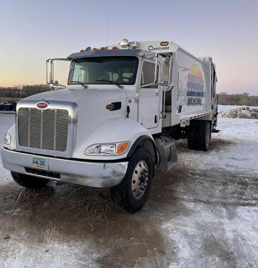Used 2021 PETERBILT 337