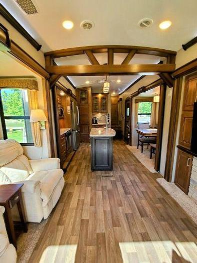 Used 2017 Keystone Montana Legacy 3661RL