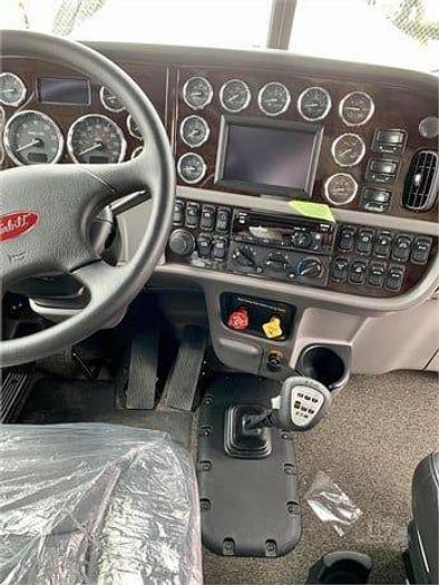 Used 2021 Peterbilt 389
