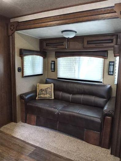 Used 2016 Bison Premier 4 Horse Trailer with Living Quarters