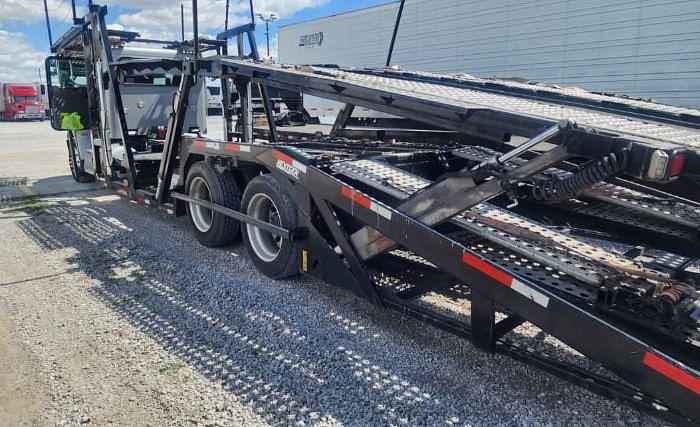 Used 2016 Peterbilt 348