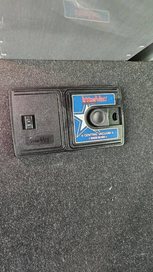 Used 2019 Keystone Montana 3121RL Fifth Wheel