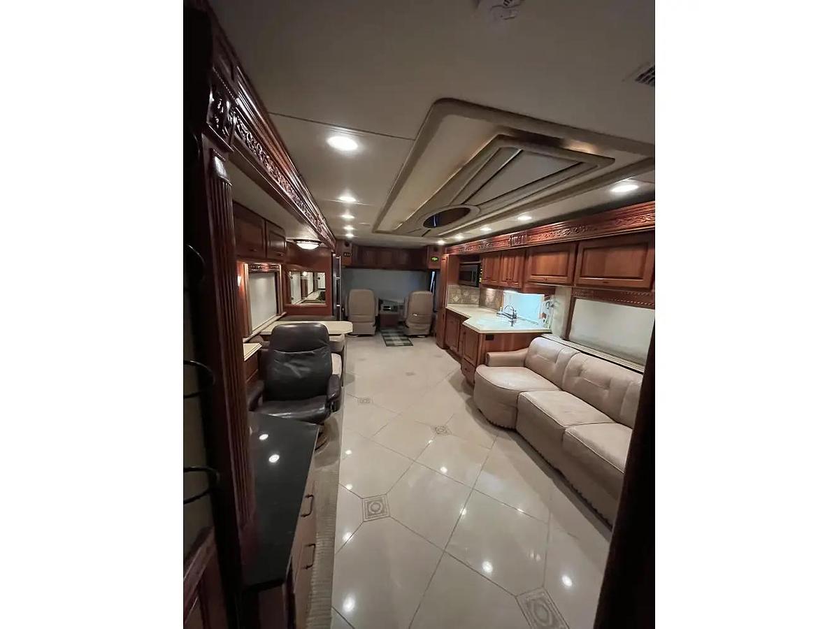Used 2008 Monaco Dynasty Squire IV