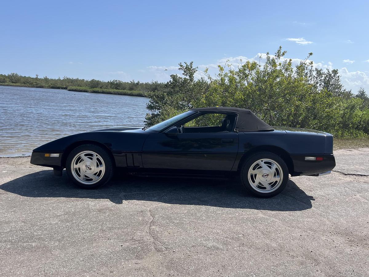 Used 1989 Chevrolet Corvette Convertible