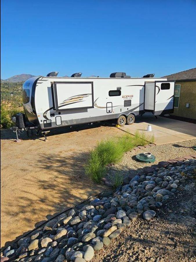 Used 2020 Forest River Rockwood RLT 2910 SBD Travel Trailer