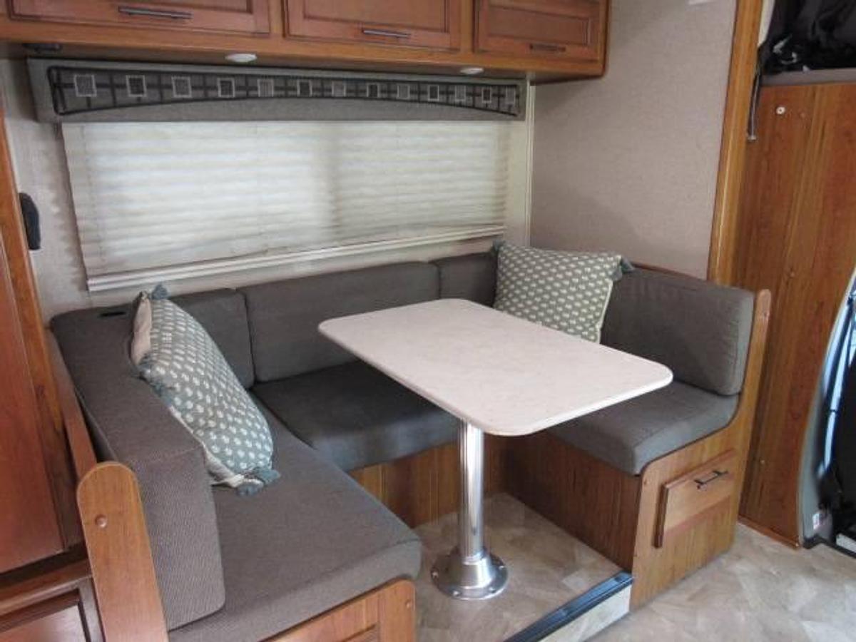 Used 2017 Jayco Melbourne