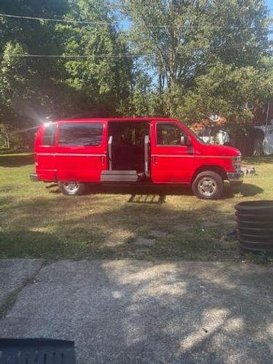 Used 2014 Ford Econoline Wagon XL
