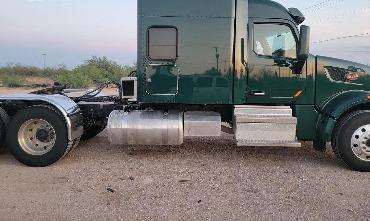 Used 2021 Peterbilt 567