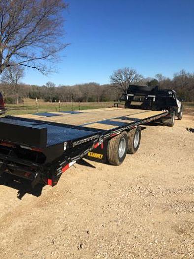 Used 2023 Kearney Gooseneck Tandem DW Trailer With 5ft Dovetail
