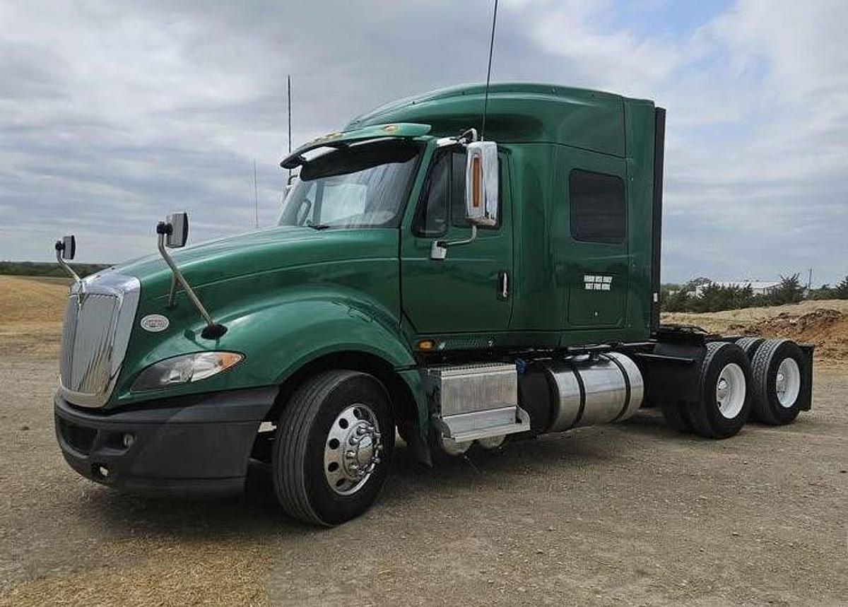 Used 2016 International ProStar SleeperS Semi Truck