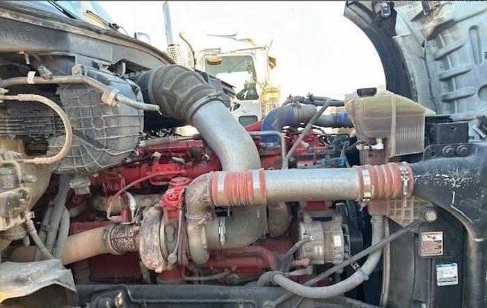 Used 2014 KENWORTH T880