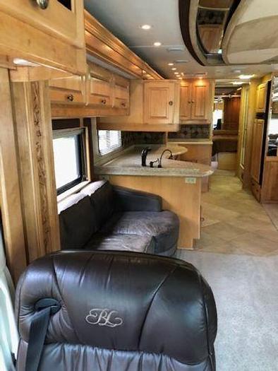 Used 2005 Monaco Executive 40PBT