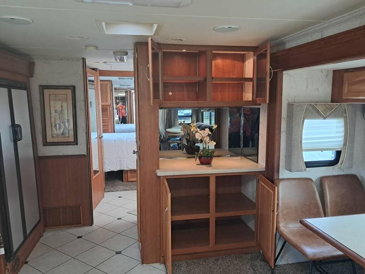 Used 2007 National TROPICAL 391LX Class A Motorhome