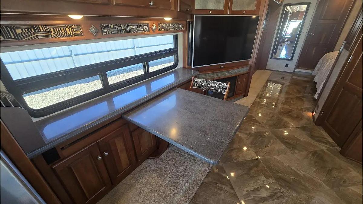 Used 2016 Winnebago Journey 40r
