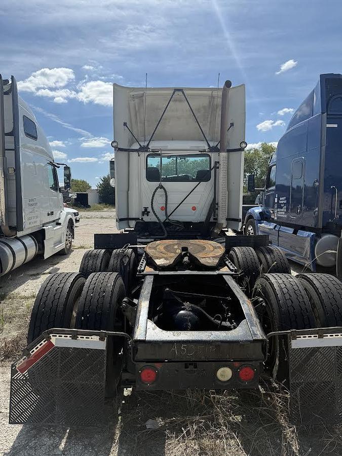 Used 2017 Mack Day Cab