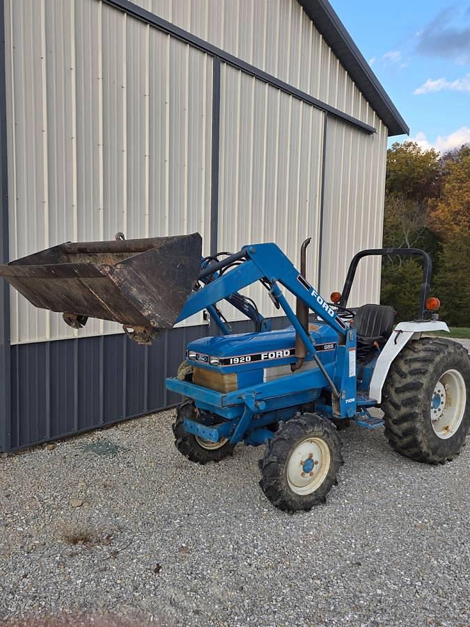 Used 2008 Ford 1920 4x4 Tractor