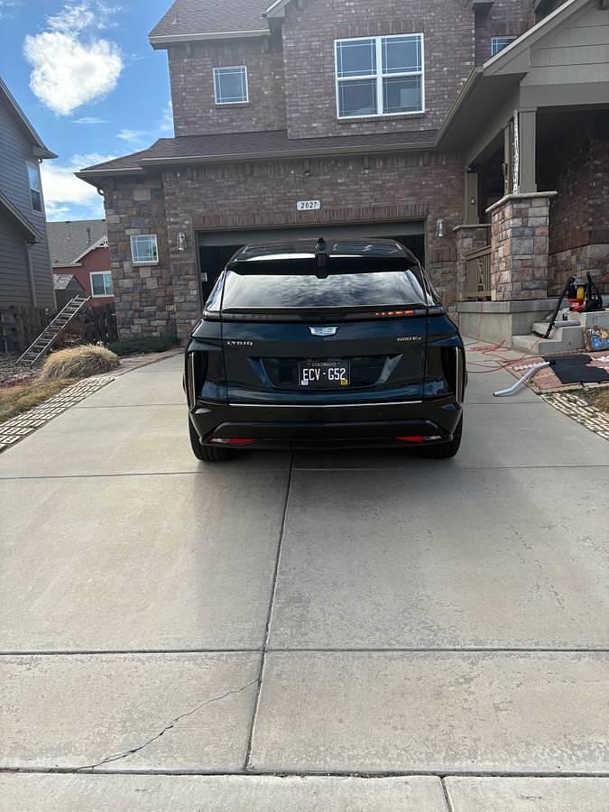 Used 2024 Cadillac LYRIQ Luxury 3