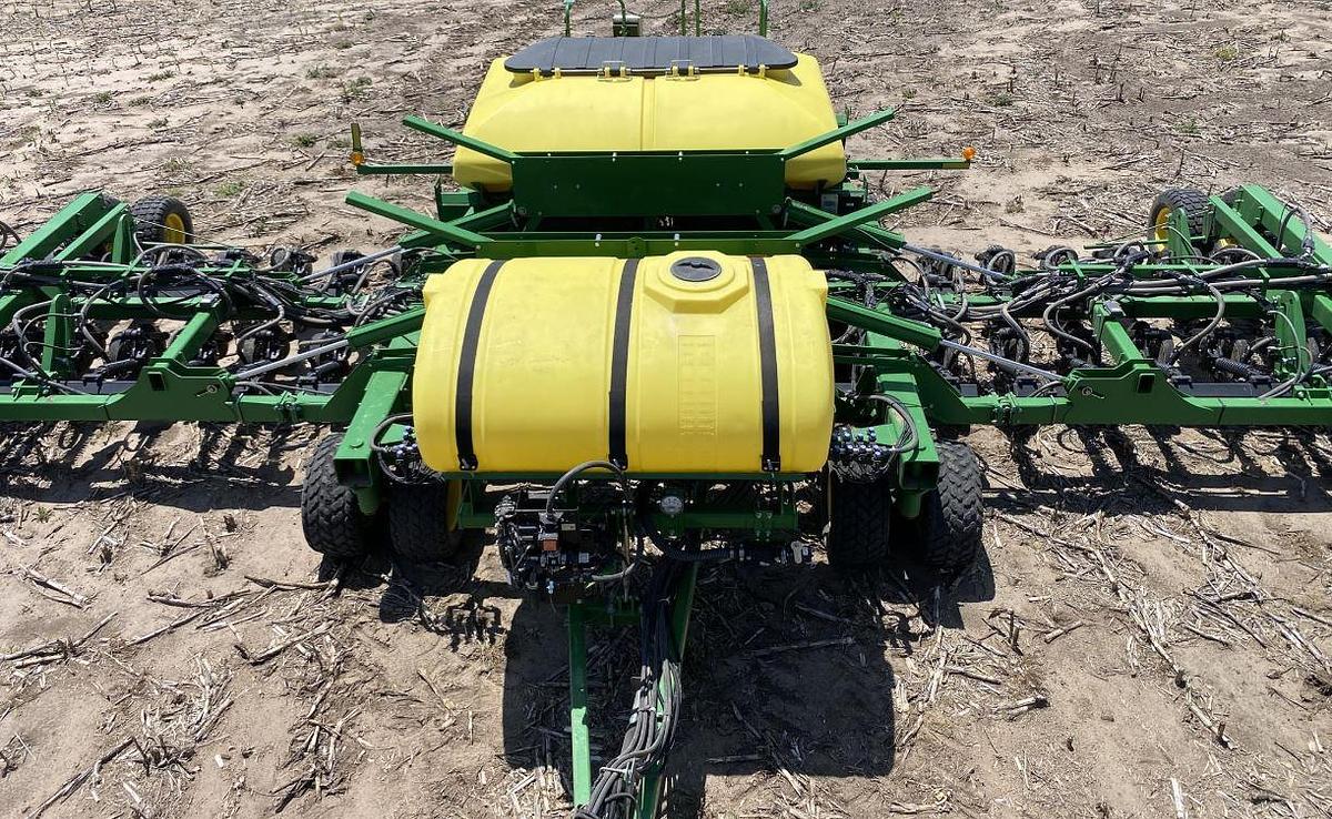 Used 2014 John Deere 1990CCS