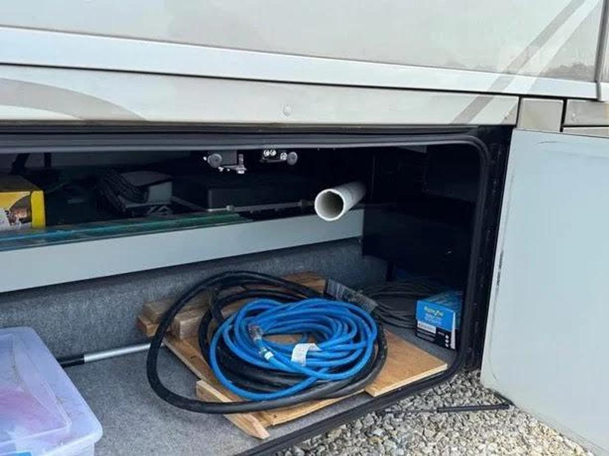 Used 2008 Itasca Horizon 40KD Class A Motorhome