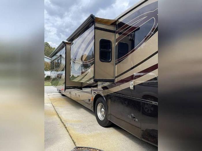 Used 2012 Tiffin Phaeton 40QBH