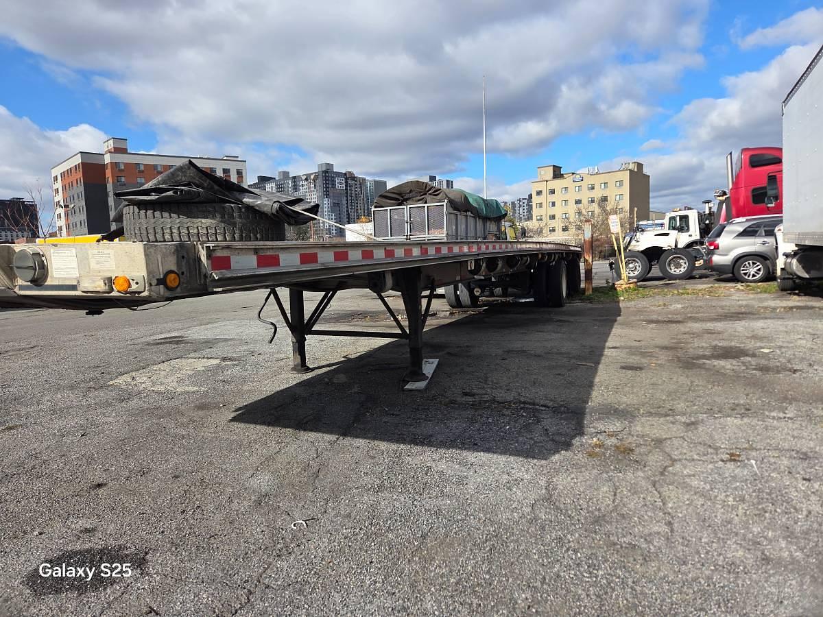 Used 2013 Kenworth T660 Sleeper Semi Truck