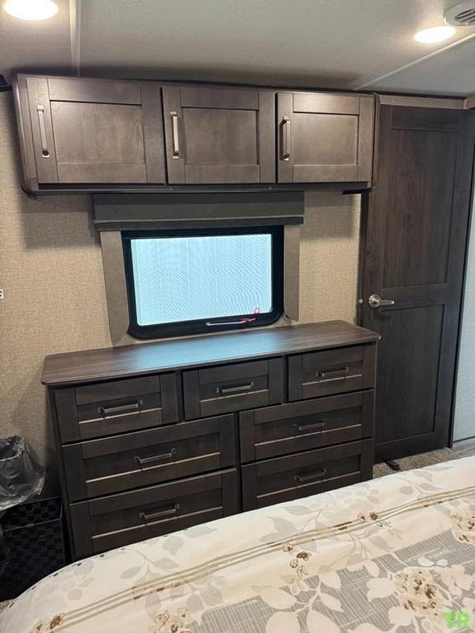 Used 2020 Grand Design Reflection 337RLS