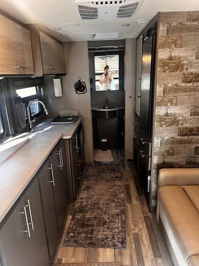 Used 2021 Thor Motor Coach Gemini 23 TE