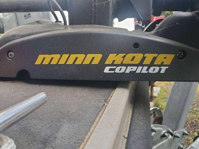 Used 2000 Crestliner Superhawk 1700 with Trailer