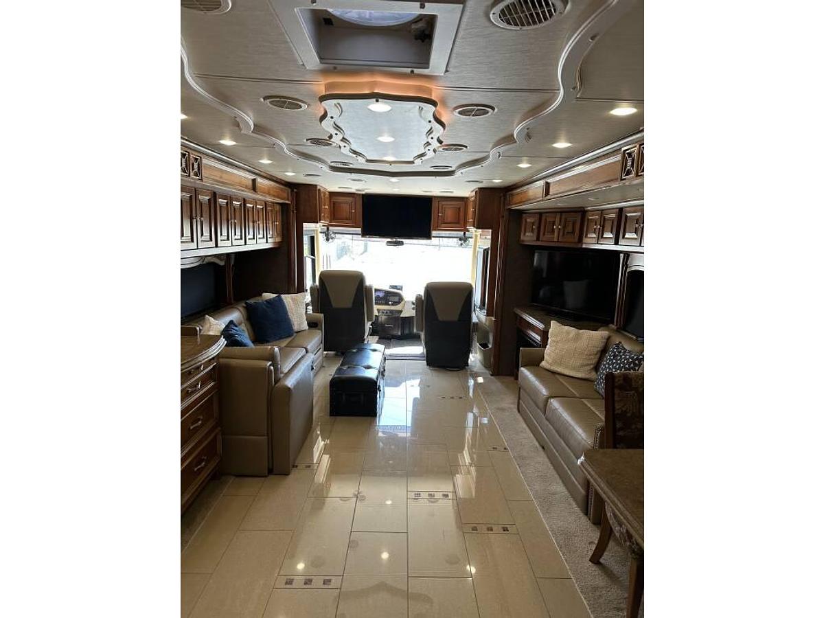 Used 2014 Tiffin Motorhomes Allegro Bus 45 LP