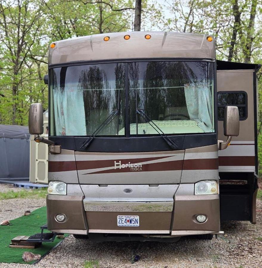 Used 2004 ITASCA HORIZON 36GD Class A Motorhome