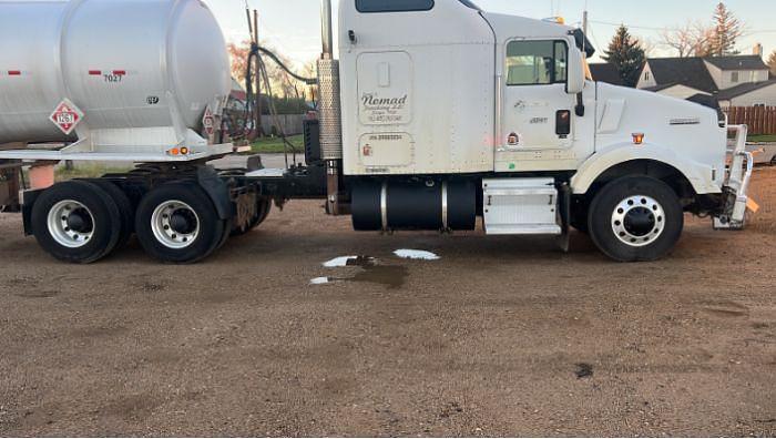Used 2002 KENWORTH T800