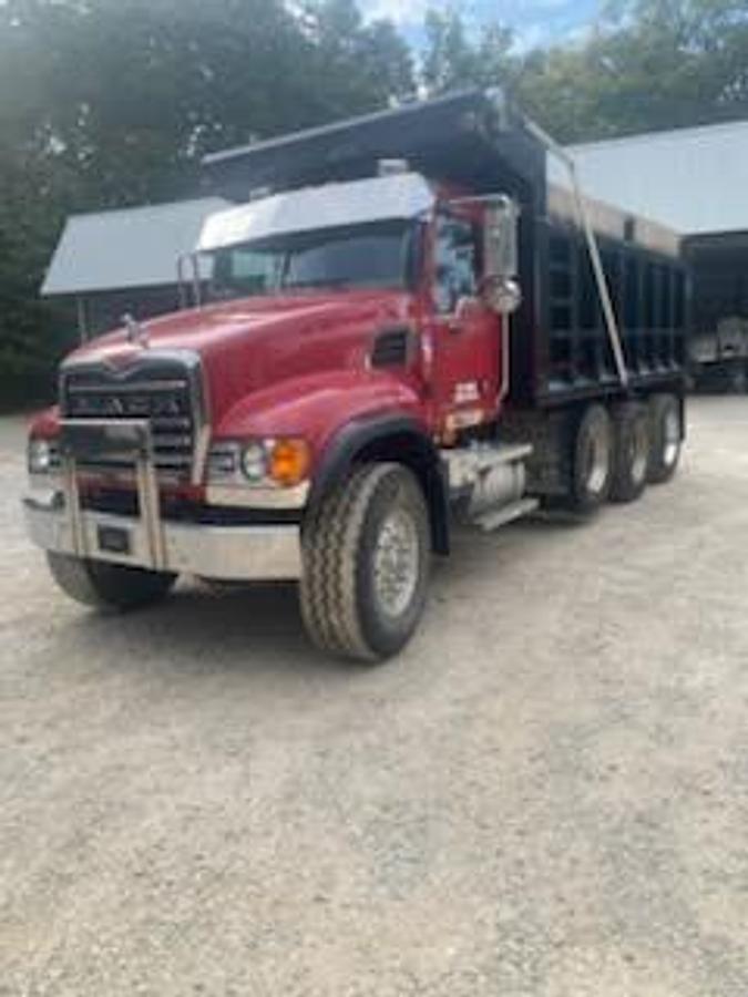 Used 2007 MACK GRANITE CV713 Dump Truck