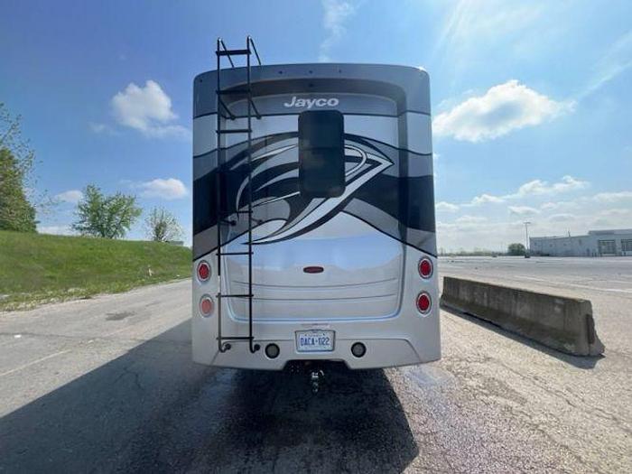 Used 2022 Jayco Seneca 37K