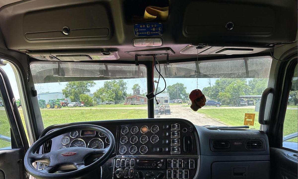 Used 2019 Peterbilt 389