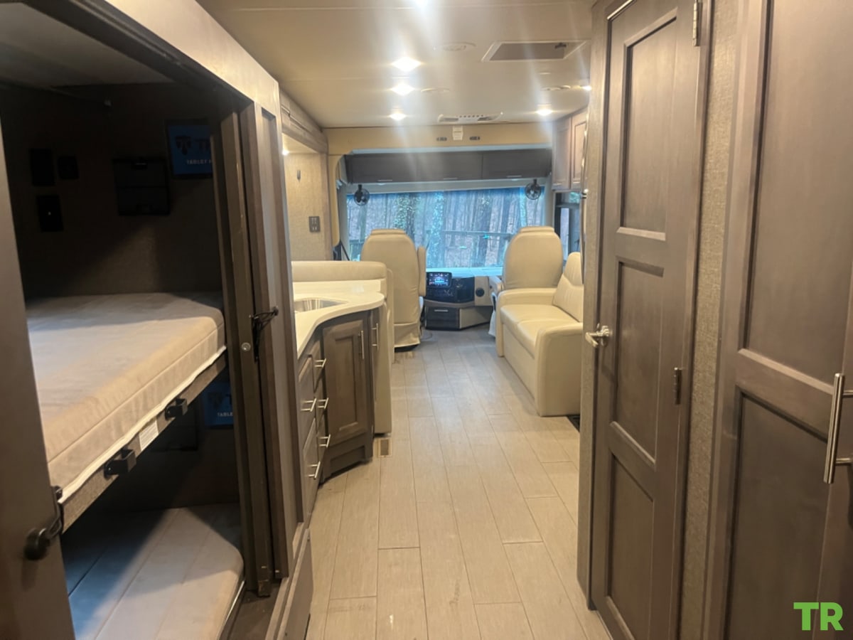Used 2022 Thor Palazzo 33.5 | Diesel Pusher | Bath & a Half | Bunkhouse | Only 7,200 Miles | Private Owner