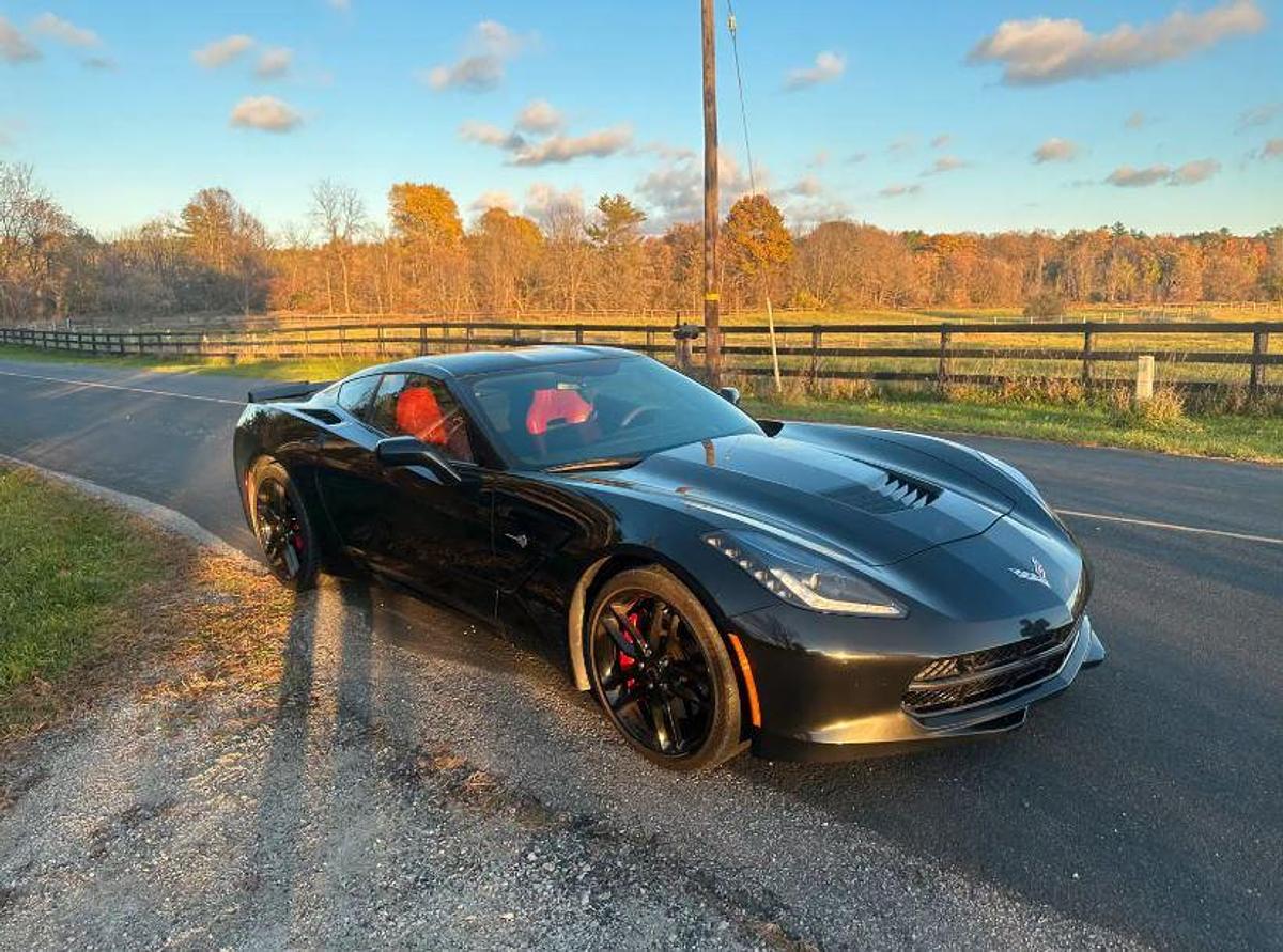 Used 2017 Chevrolet Corvette Z51 2LT Coupe