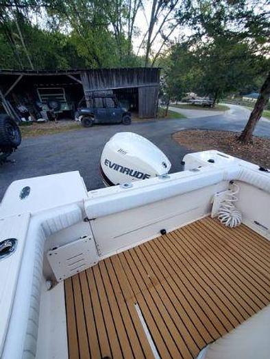 Used 2003 McKee Craft Runaway 22