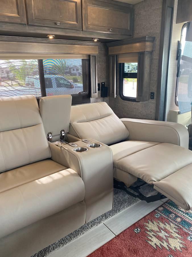 Used 2022 Tiffin Allegro Red 360BA